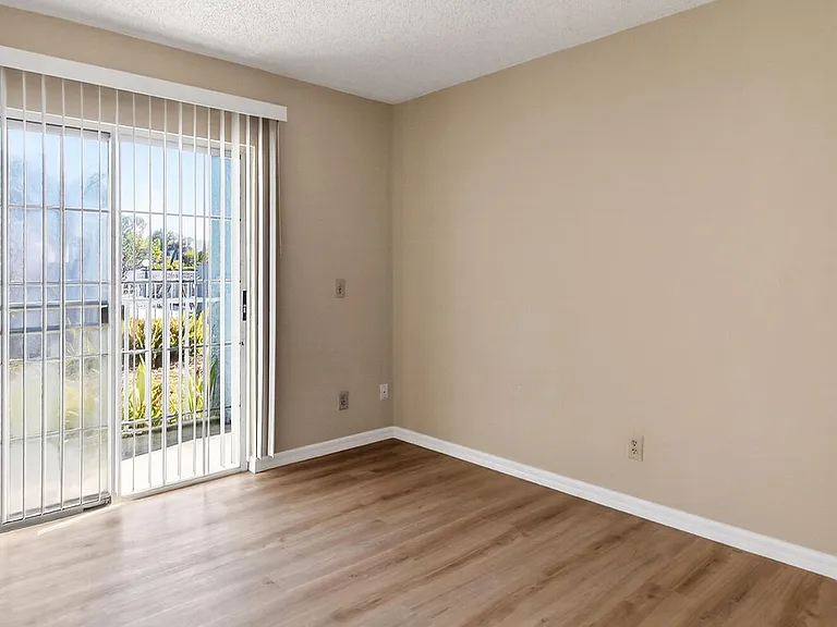 1620 SE Green Acres Cir #N103 — Photo 5