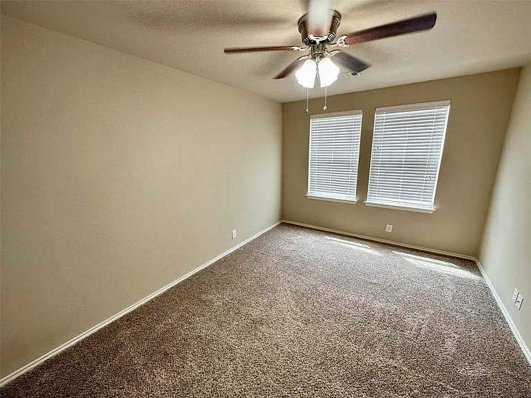 8633 White Ibis Dr — Photo 23