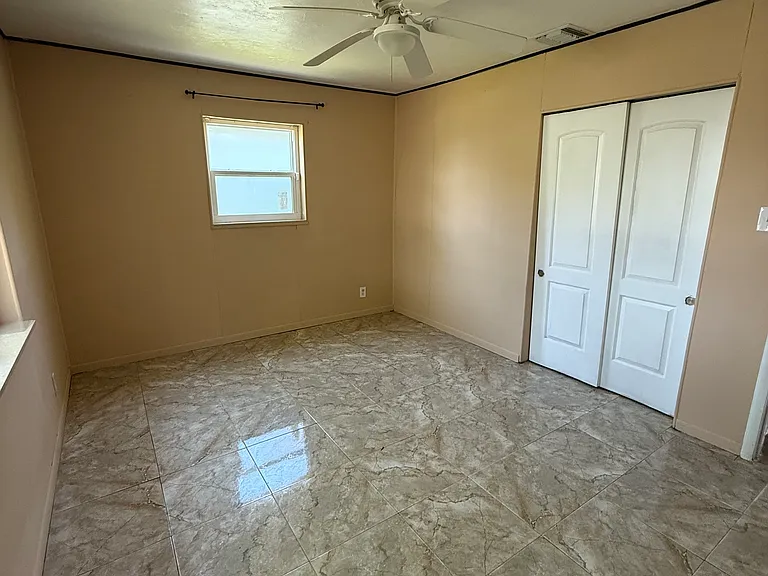 6240 SW 22nd Ct — Photo 25