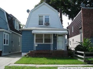 228 Wiman Ave, Staten Island, NY