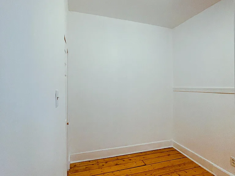 133 2nd St #3 — Photo 12