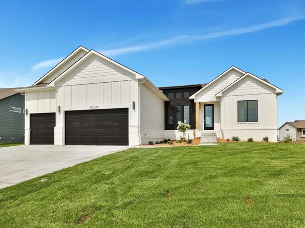 2611 N Bluestone St, Andover, KS 67002