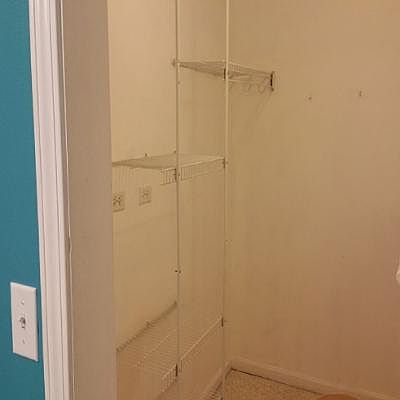 1st image of 1032 W Newport Ave APT 1F