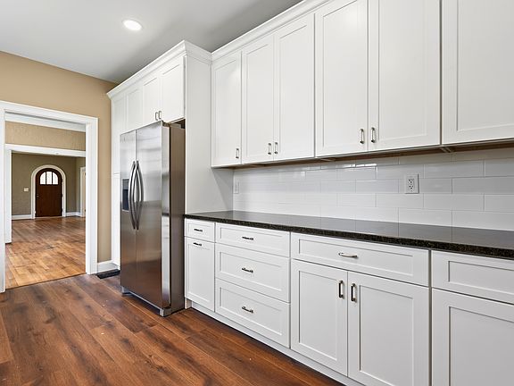 5th image of 1008A Fitzpatrick Ave