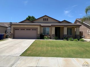 9203 Blossom Time Ave, Bakersfield, CA 93311