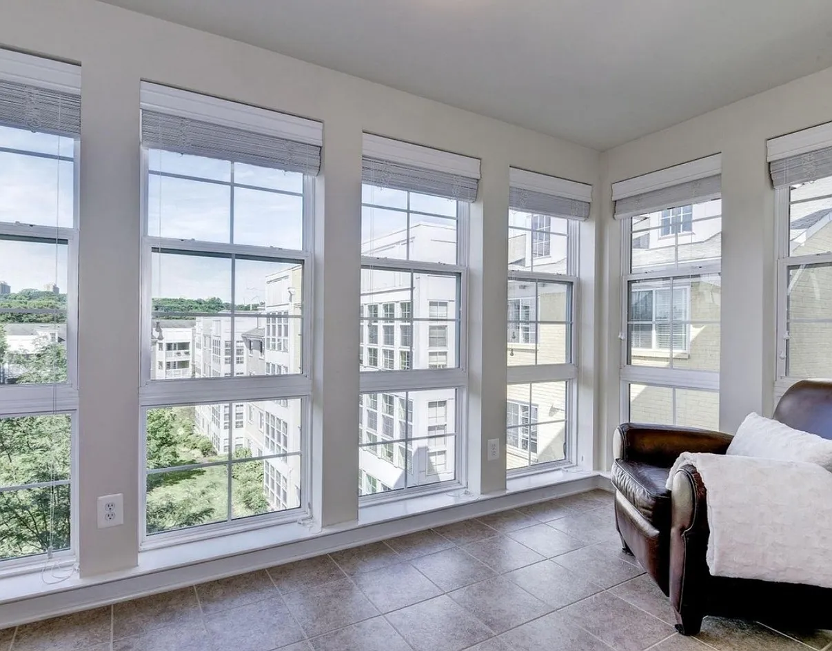2 bed, 1135 sqft, $2,850 — Photo 3