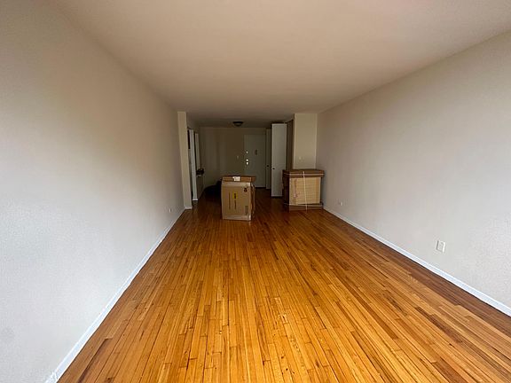 2nd image of 20 Curtis Pl #D