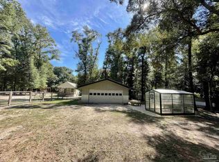 3950 Reinhardt Village Rd, Milton, FL 32583