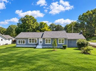 1236 S Seminole Dr, Chattanooga, TN 37412