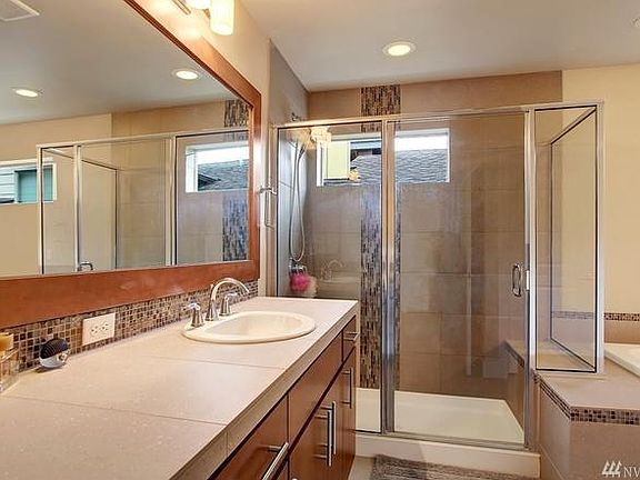 5th image of 1314 227th Ave SE #6