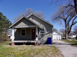 324 W 12th St, Junction City, KS 66441