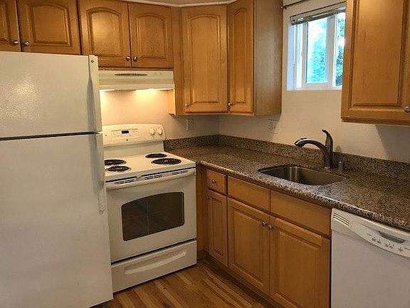 4th image of 15318 81st Ave NE