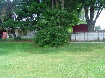 3rd image of 3817 Windsor Dr