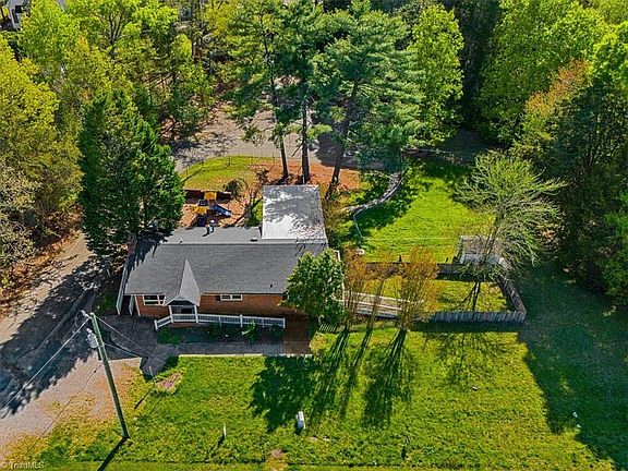 2nd image of 1552 Skeet Club Rd
