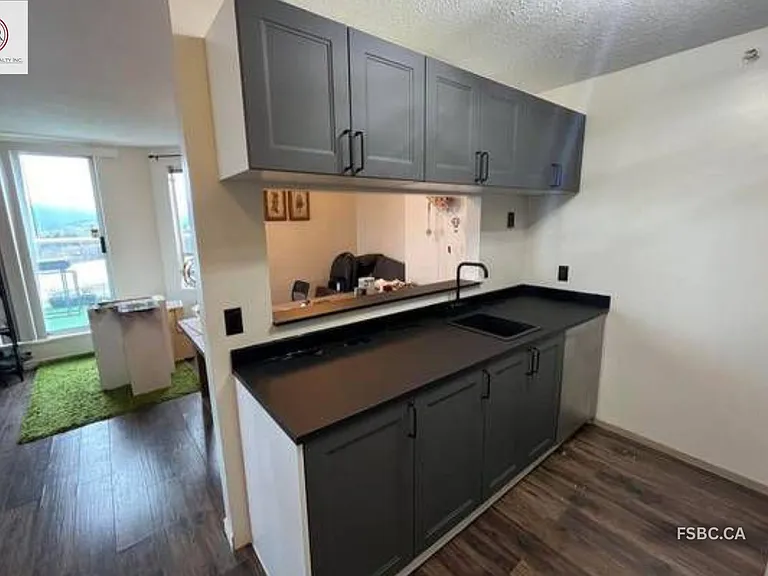 3455 Ascot Pl — Photo 6