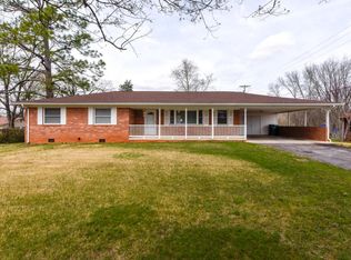2917 McNutt Ave, Maryville, TN 37804