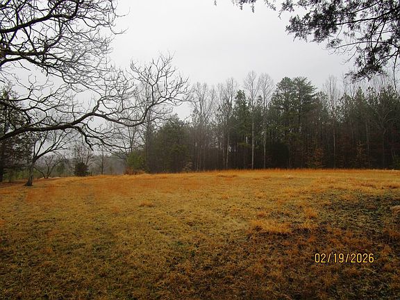 5th image of 1268 Crymes Rd