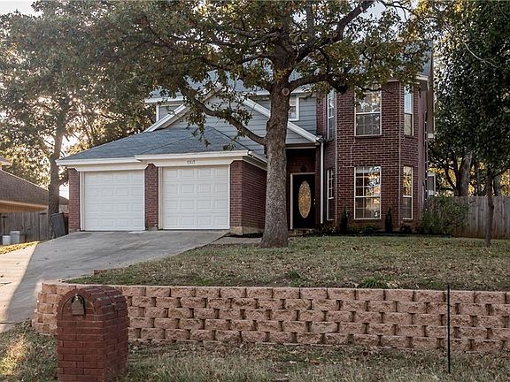 2nd image of 7317 Plumwood Dr