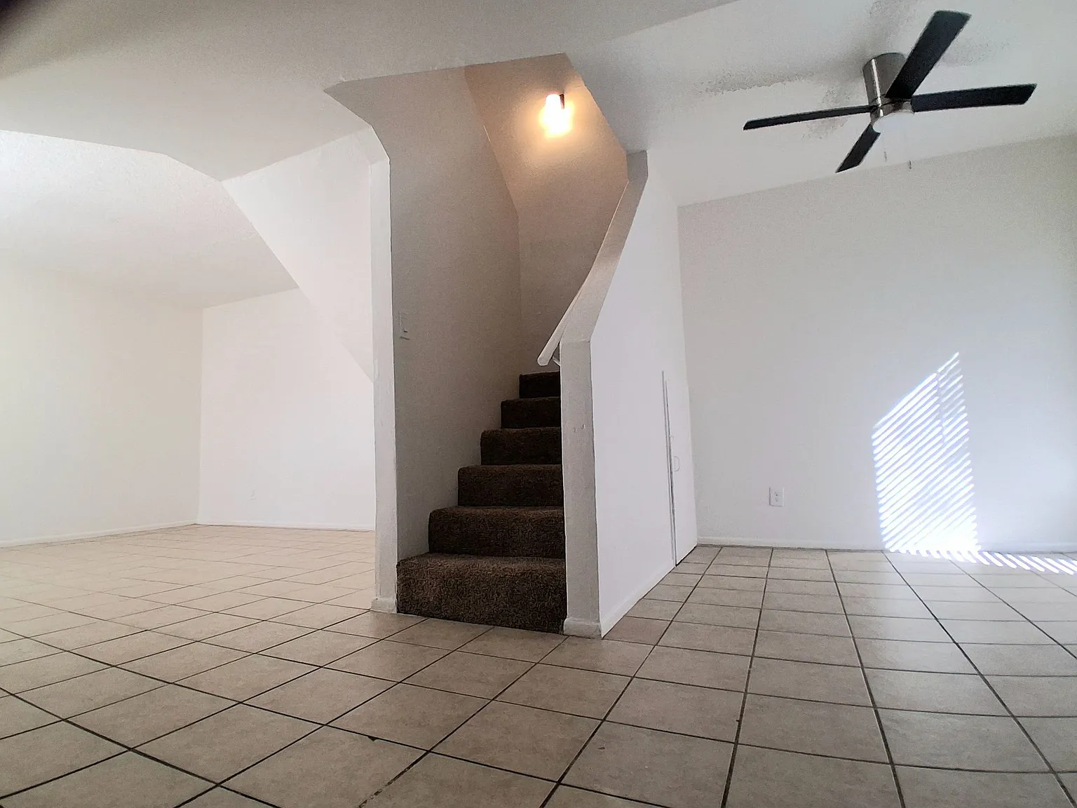 1715 E. Pepper Circle — Photo 1