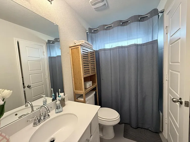 2516 Oxford Rdg — Photo 12