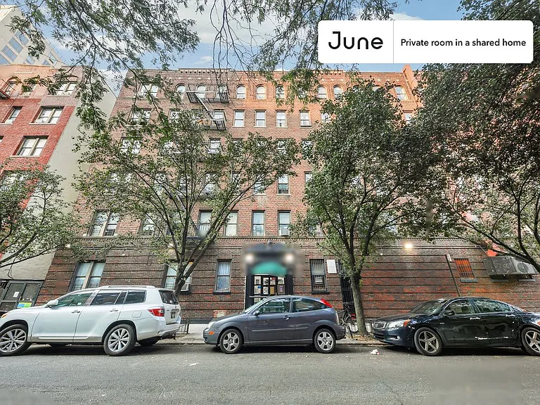 23 E 109th St #B — Photo 9