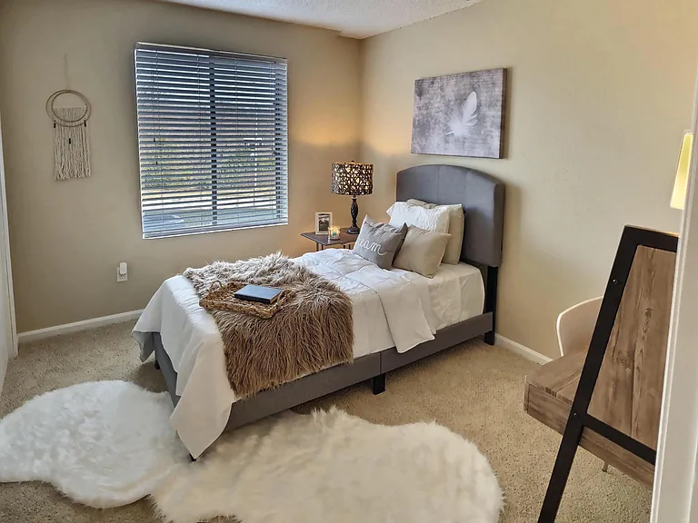 The Bicycle Club Apartments — Photo 9