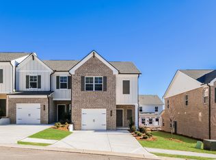 125 Pyrus Ln, Auburn, GA 30011
