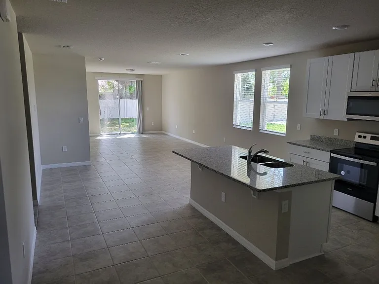 1281 Oak Valley Dr — Photo 9