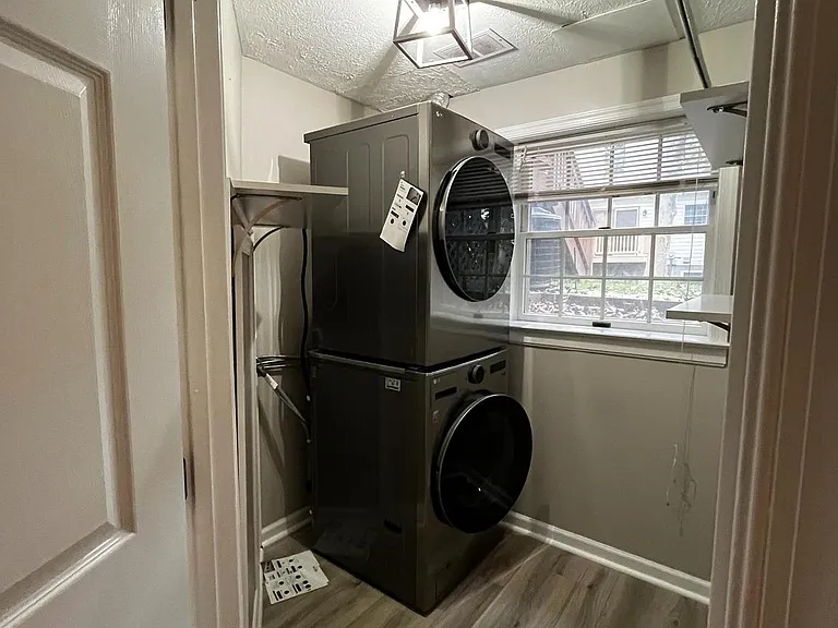 321 Tudor Dr — Photo 14
