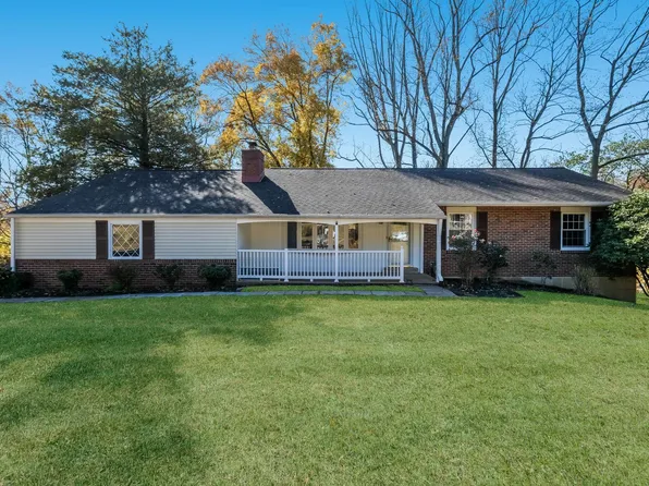 116 Ivy Ln, Glen Mills, PA 19342