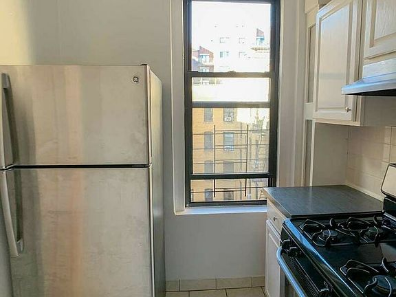 2nd image of 25-21 31st Ave #C55