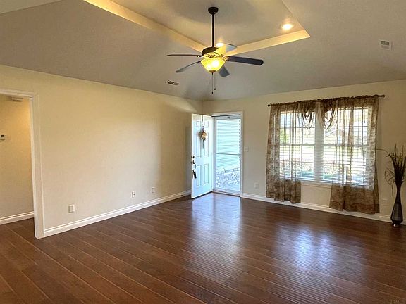 4th image of 4125 Marywood Dr
