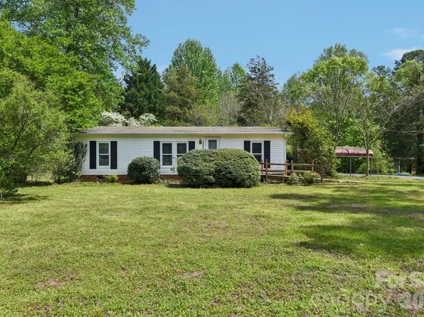 3296 Torrence Branch Dr, Fort Mill, SC 29708