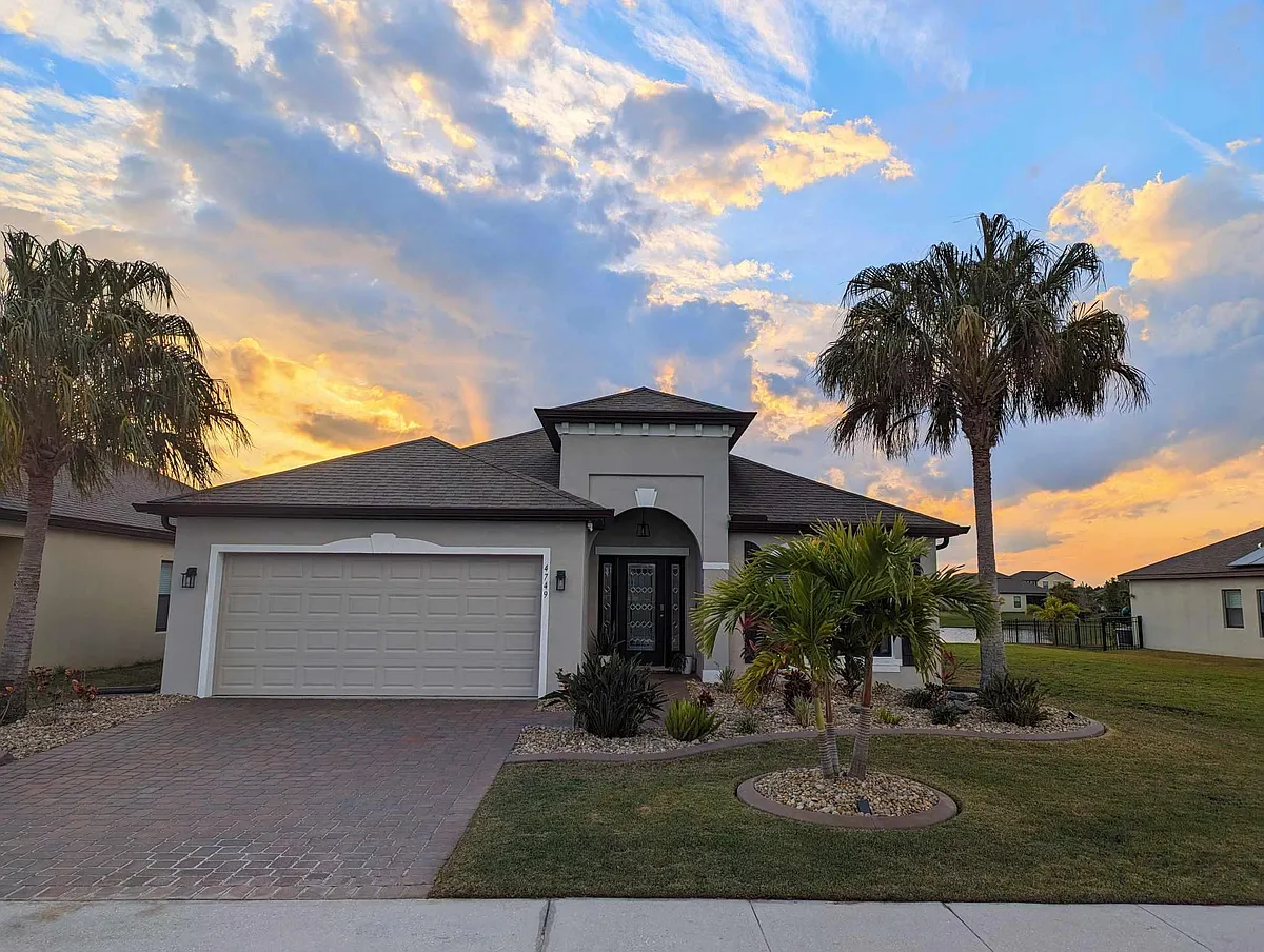 Building Photo - 4749 Alligator Flag Cir