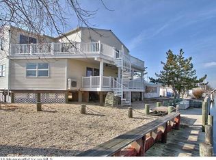 33 Harry Dr, Manahawkin, NJ 08050