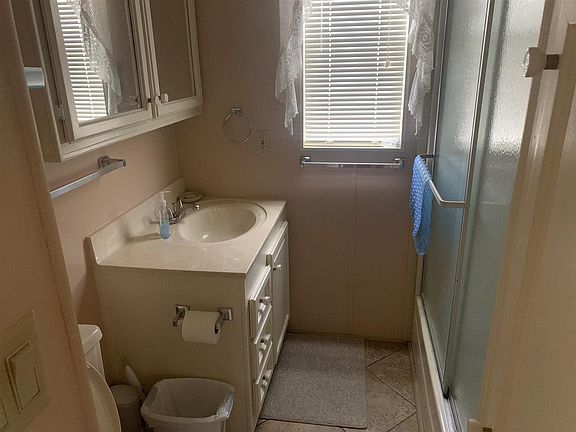 5th image of 13698 E 50th St Unit 2