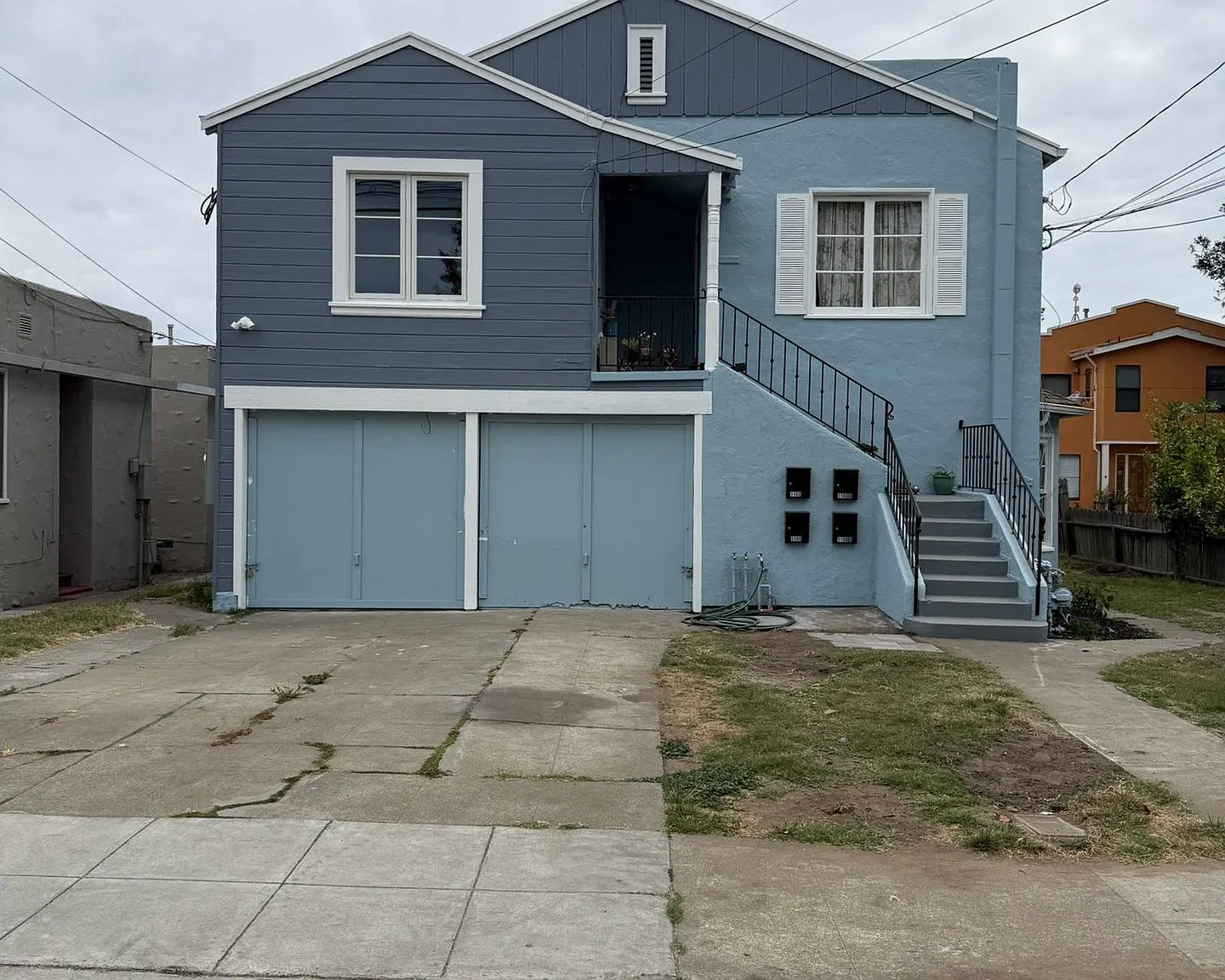 1100 Park Ave — Photo 1