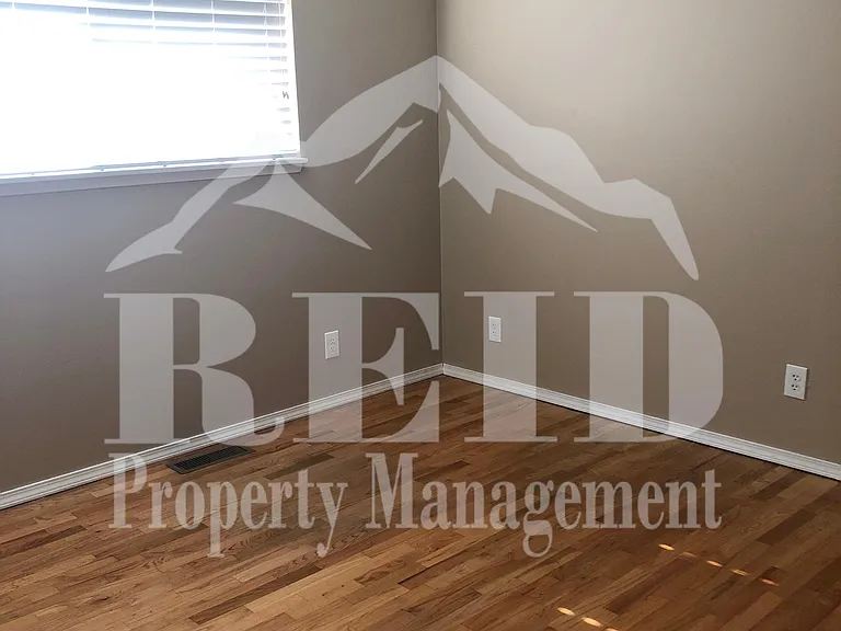 4813 Sandra Ln NE — Photo 20