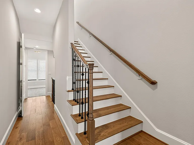 8711 Oak Kolbe Ln — Photo 44