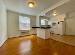 813 Westwood Dr APT 2, Saint Louis, MO 63105