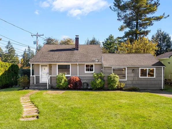 15910 1st Ave NW, Shoreline, WA 98177