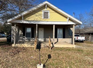 1420 Robins St, Conway, AR 72034