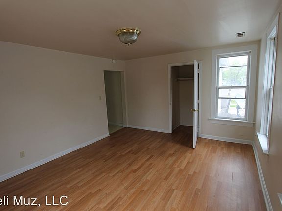 5th image of 415 S Kentucky Ave #B