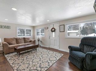 411 Maple Ln, Shoreview, MN 55126