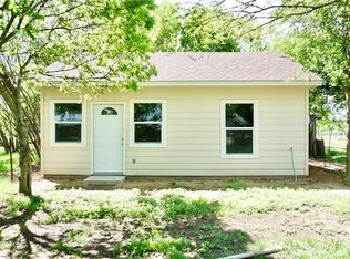 2358 Williamson Rd #B, Lockhart, TX 78644