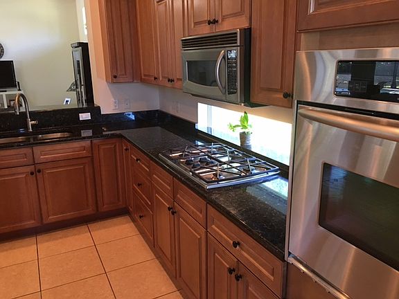 3rd image of 5904 Braeburb Circle