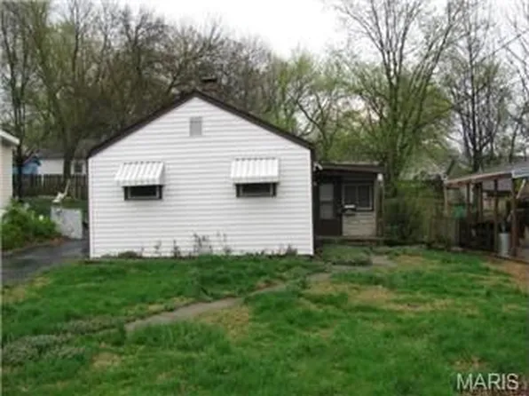 2238 Huntington Ave, Saint Louis, MO 63114