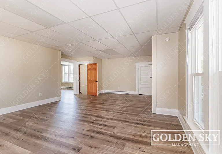 823 W Main St — Photo 5