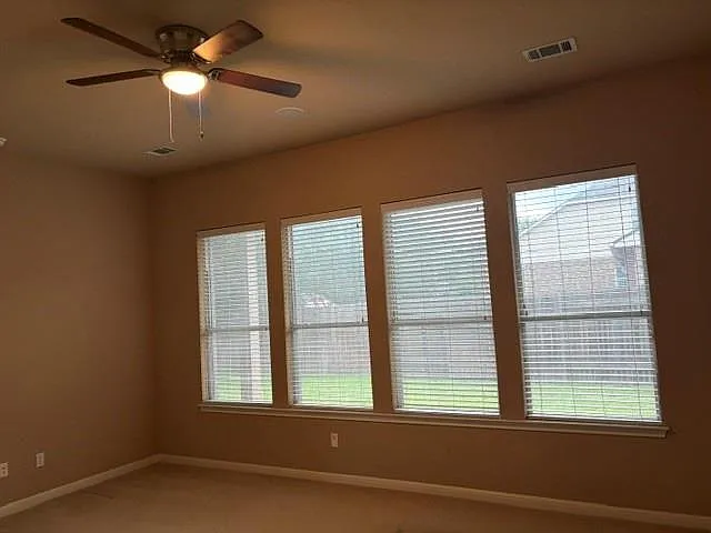 805 Williams Way — Photo 24
