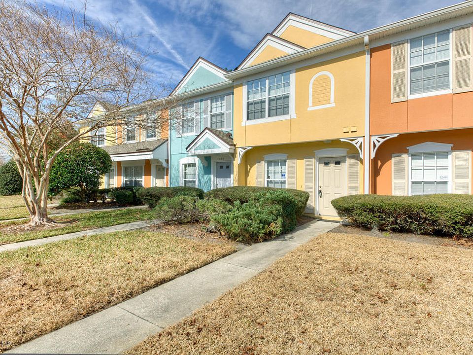 1st image of 12311 Kensington Lakes Dr Unit 804